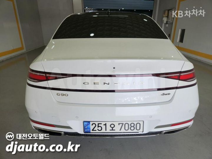 Genesis G90 2022 — 4