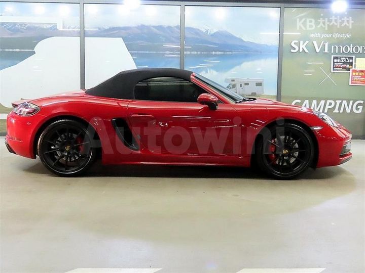 Porsche Boxster 2021 — 3