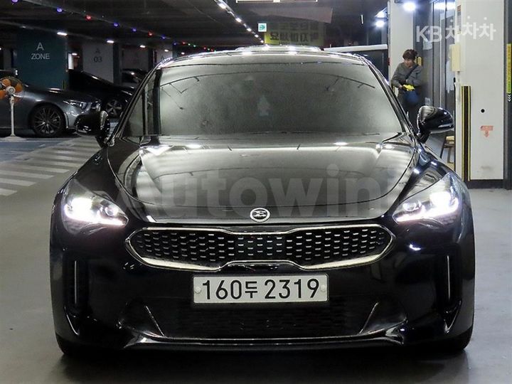 Kia Stinger 2020 — 2