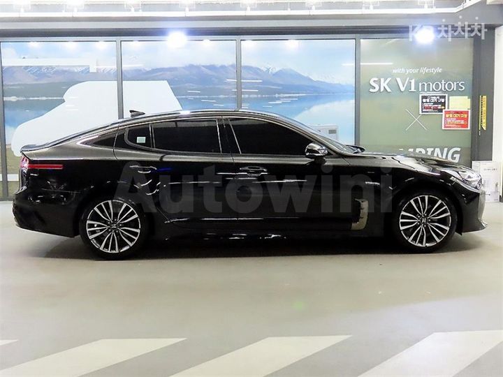 Kia Stinger 2020 — 3