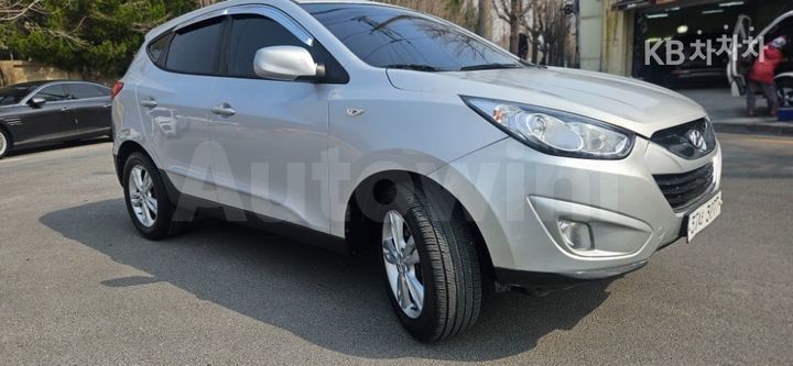 Hyundai Tucson 2012 — 5