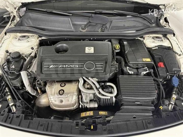 Mercedes Benz GLA Class 2015 — 5