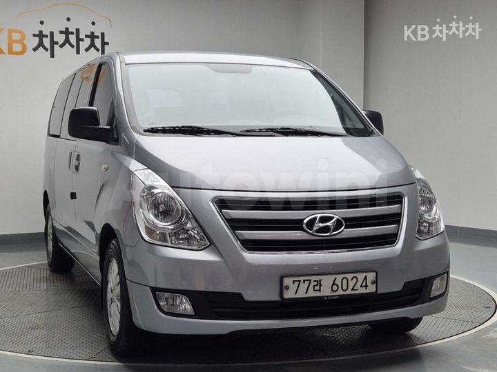 Hyundai Starex 2017 — 4