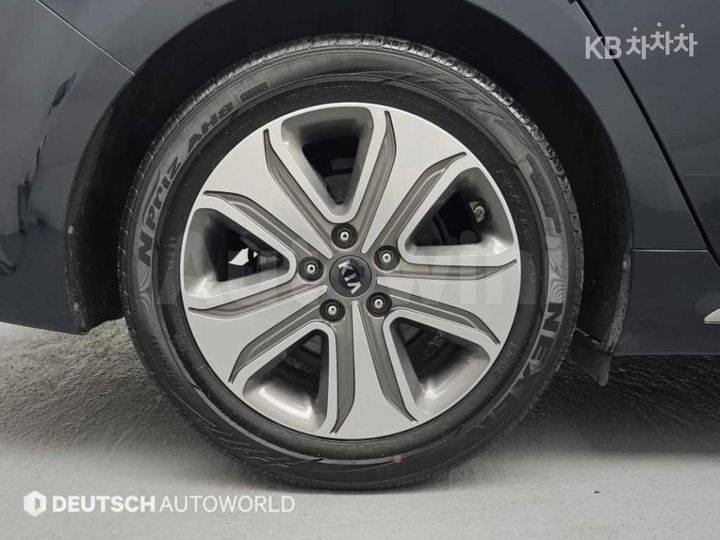 Kia K5 2018 — 5