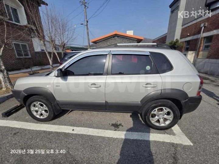 Hyundai Tucson 2009 — 5