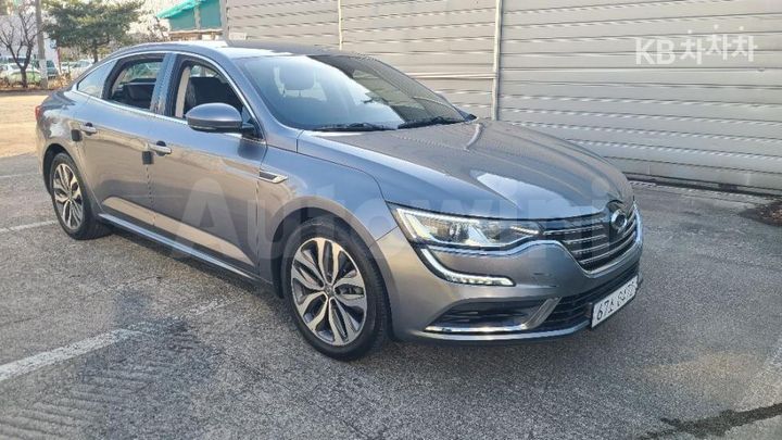 Renault SM6 2016 — 2