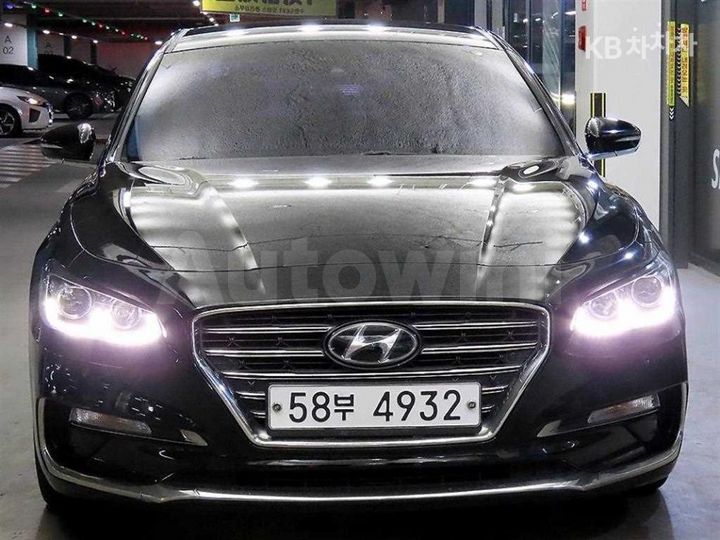 Hyundai Grandeur 2017 — 2