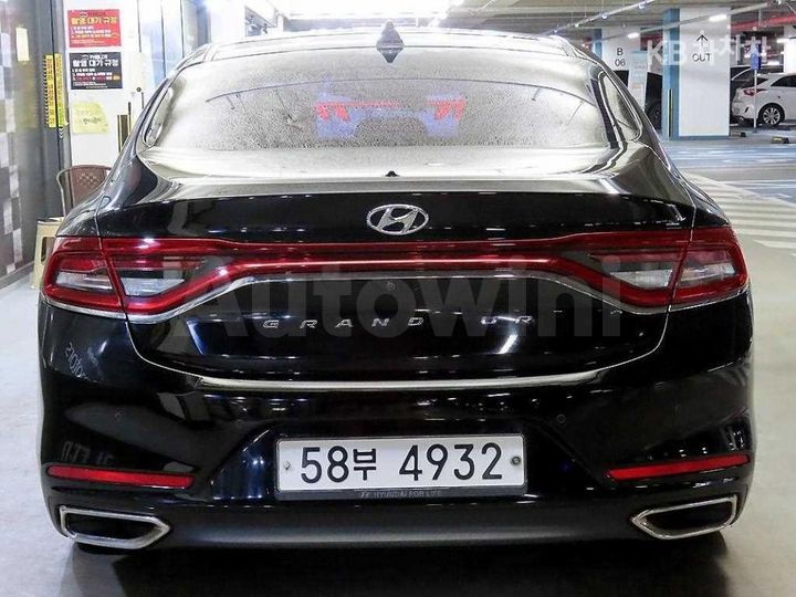 Hyundai Grandeur 2017 — 5