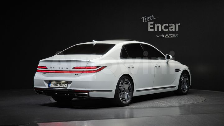 Genesis G90 2021 — 2