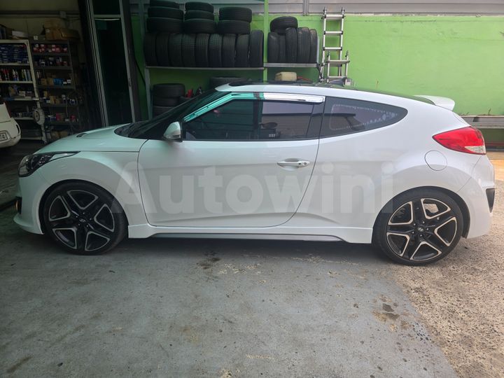 Hyundai Veloster 2013 — 2