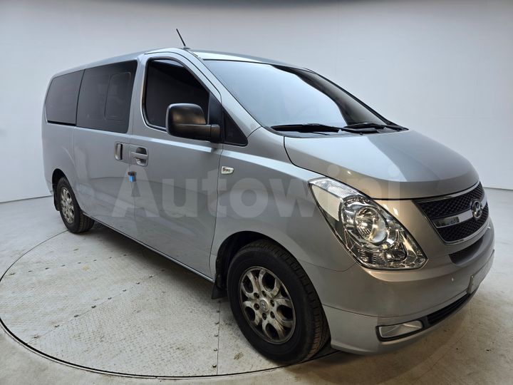 Hyundai Starex 2015 — 3