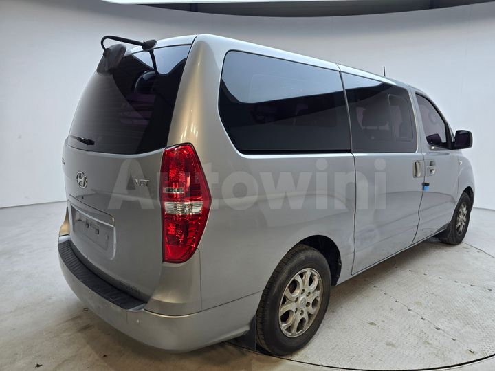 Hyundai Starex 2015 — 4
