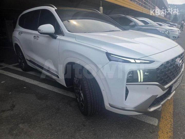 Hyundai SantaFe 2022 — 2