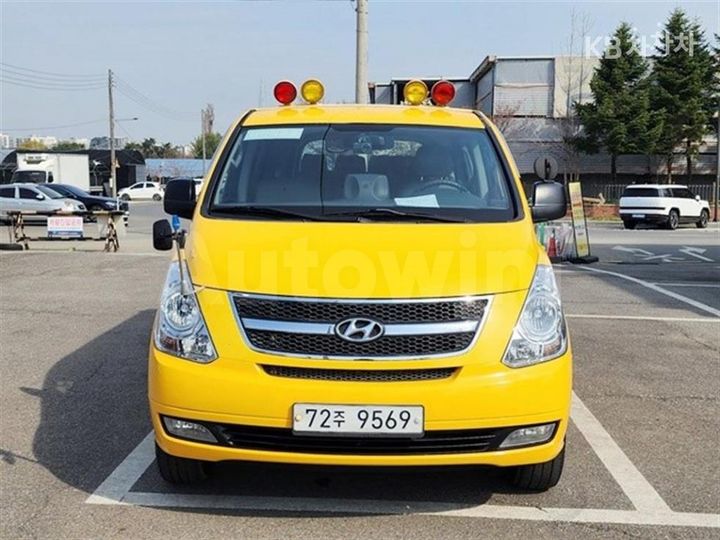 Hyundai Starex 2015 — 3