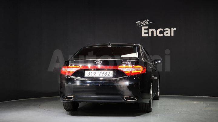 Hyundai Grandeur 2012 — 4