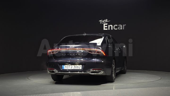 Hyundai Grandeur 2022 — 4