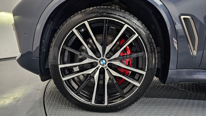 BMW X5 2022 — 5