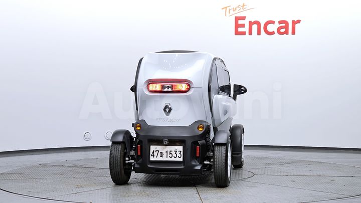 Renault Twizy 2020 — 4