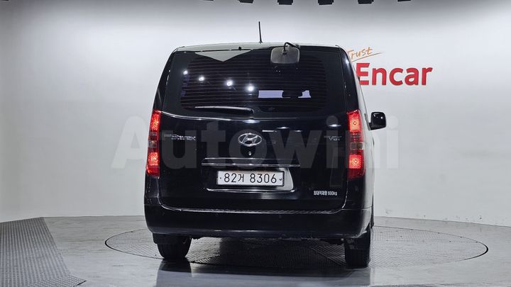 Hyundai Starex 2017 — 4