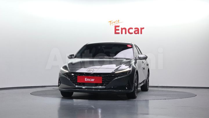 Hyundai Avante 2023 — 3