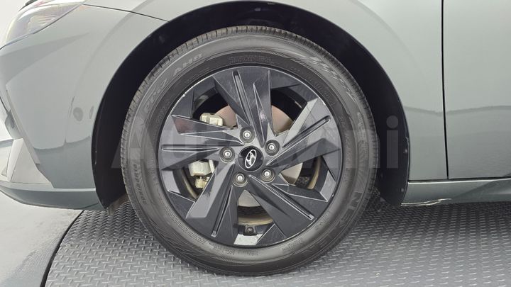 Hyundai Avante 2023 — 5