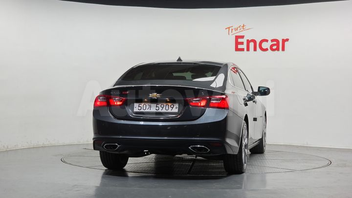 Chevrolet Malibu 2018 — 5