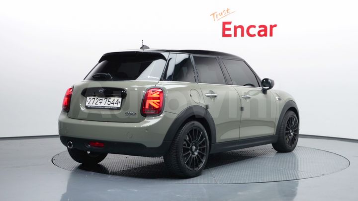 Mini Cooper 2020 — 2