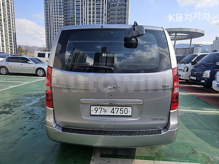 Hyundai Starex 2015 — 4