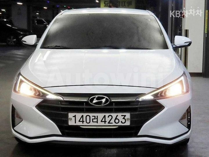 Hyundai Avante 2019 — 2