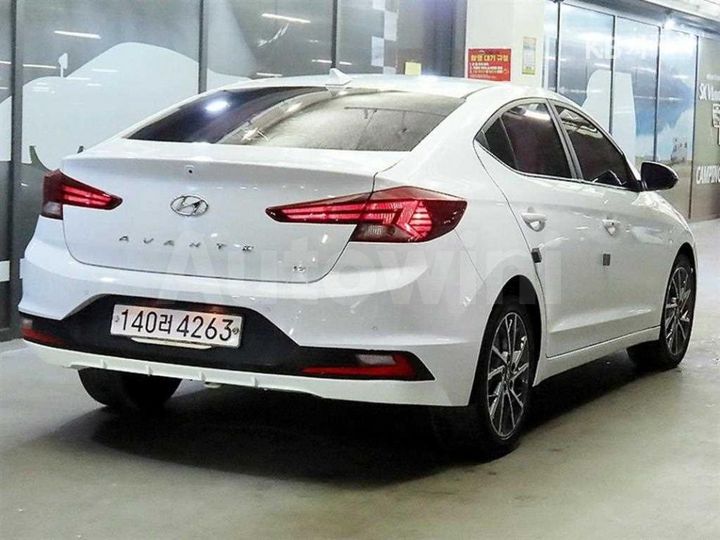 Hyundai Avante 2019 — 4