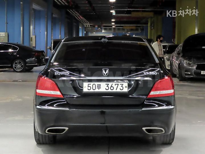 Hyundai Equus 2012 — 3