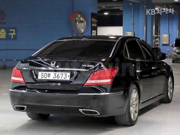 Hyundai Equus 2012 — 4