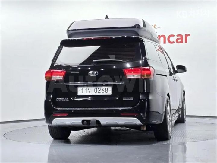 Kia Carnival 2017 KNAME811BHS277863 — 3