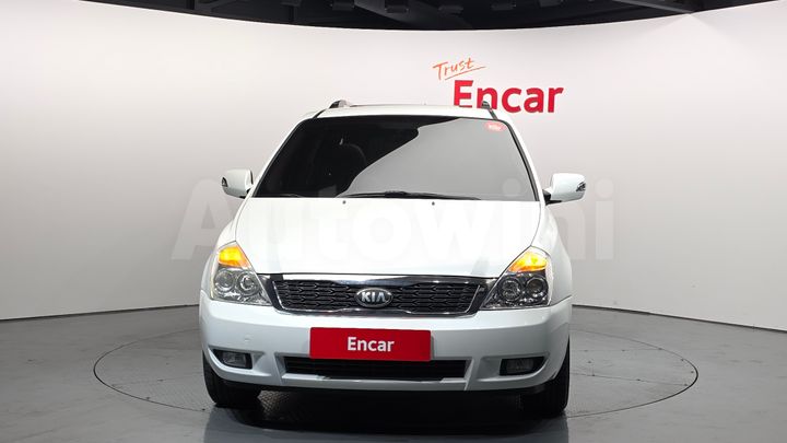 Kia Carnival 2013 — 3