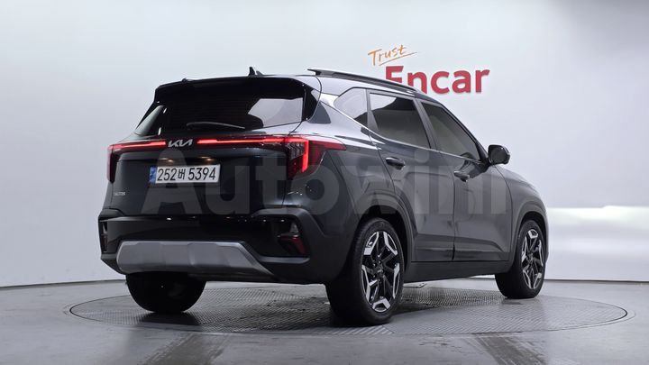 Kia Seltos 2023 — 2