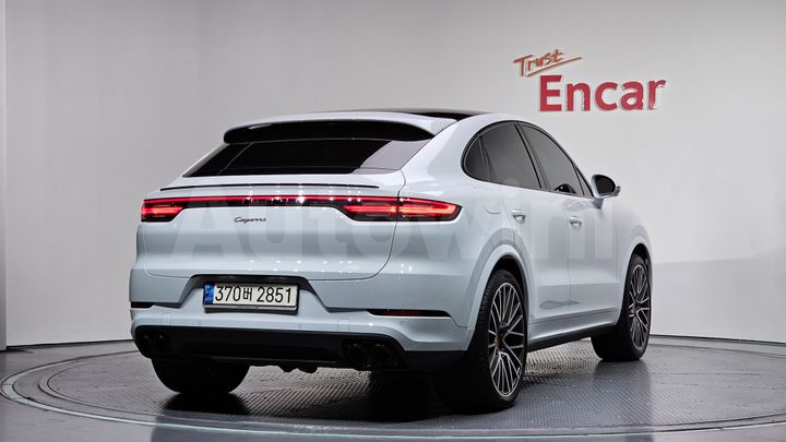 Porsche Cayenne 2021 — 2