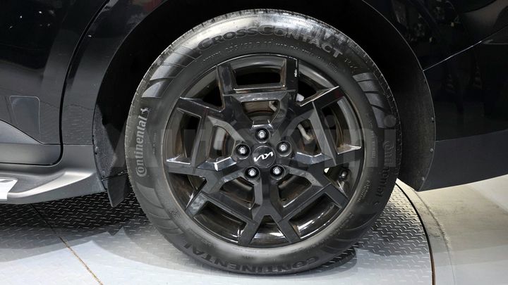 Kia Carnival 2025 — 5