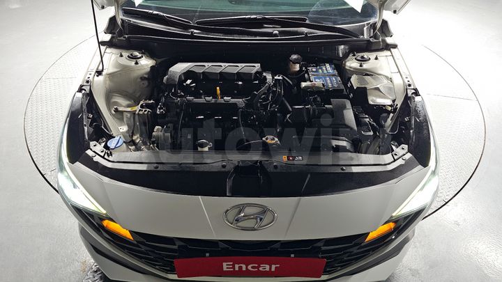 Hyundai Avante 2022 — 5