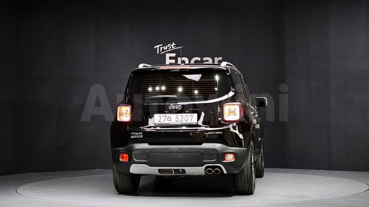 Jeep Renegade 2017 — 4