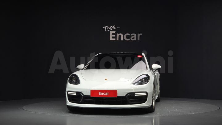 Porsche Panamera 2018 — 3
