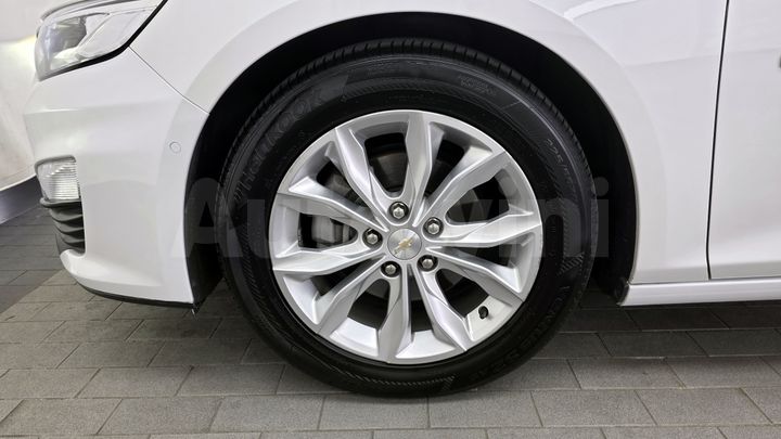 Chevrolet Malibu 2019 — 5