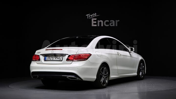 Mercedes-Benz E Class 2014 — 2