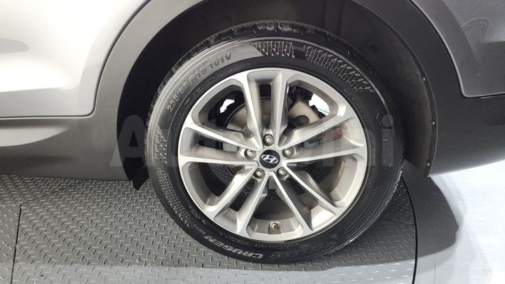 Hyundai SantaFe 2017 — 5
