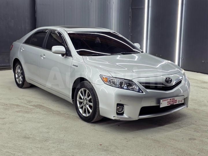 Toyota Camry 2011 — 2