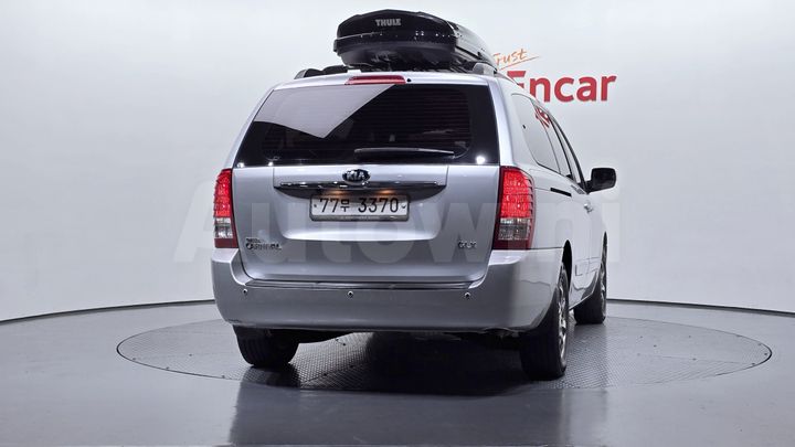 Kia Carnival 2014 — 4