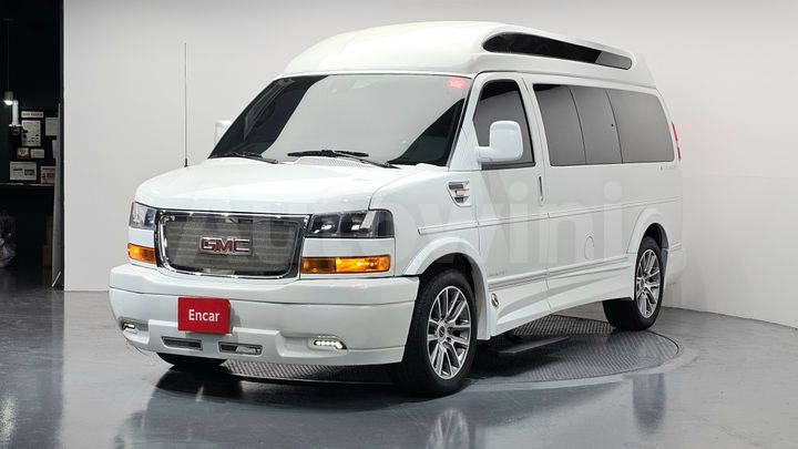 GMC Savana