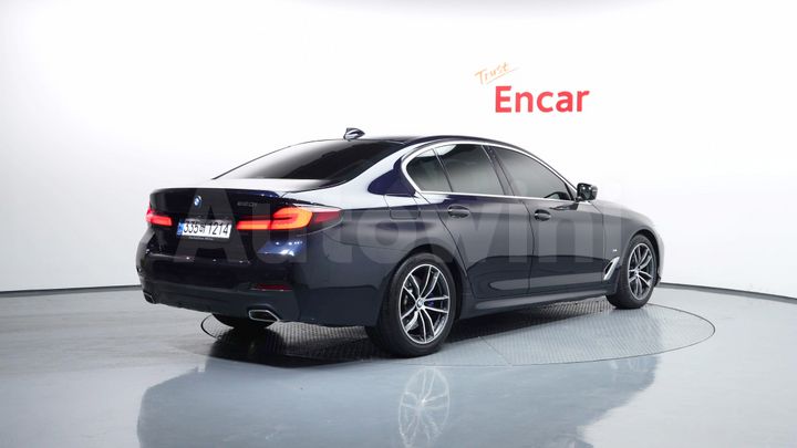 BMW 5 Series 2023 — 2