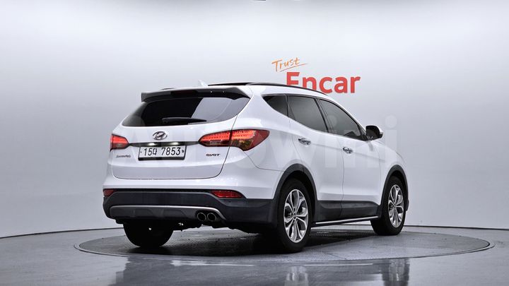 Hyundai SantaFe 2015 — 2