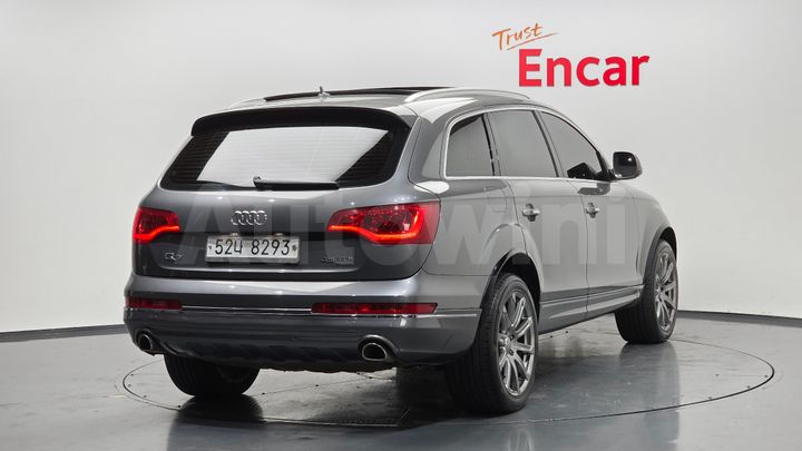 Audi Q7 2015 — 2