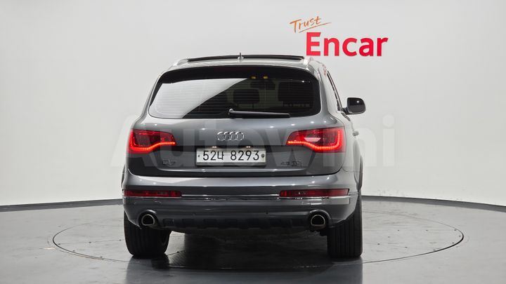 Audi Q7 2015 — 4
